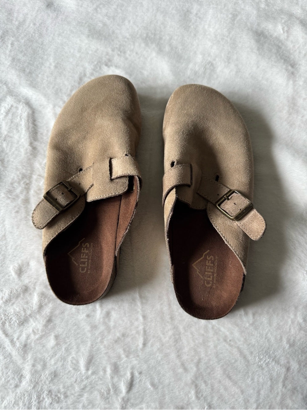 Cliffs by WHITE MOUNTAIN Tan Suede Slide Sandals with Buckle
